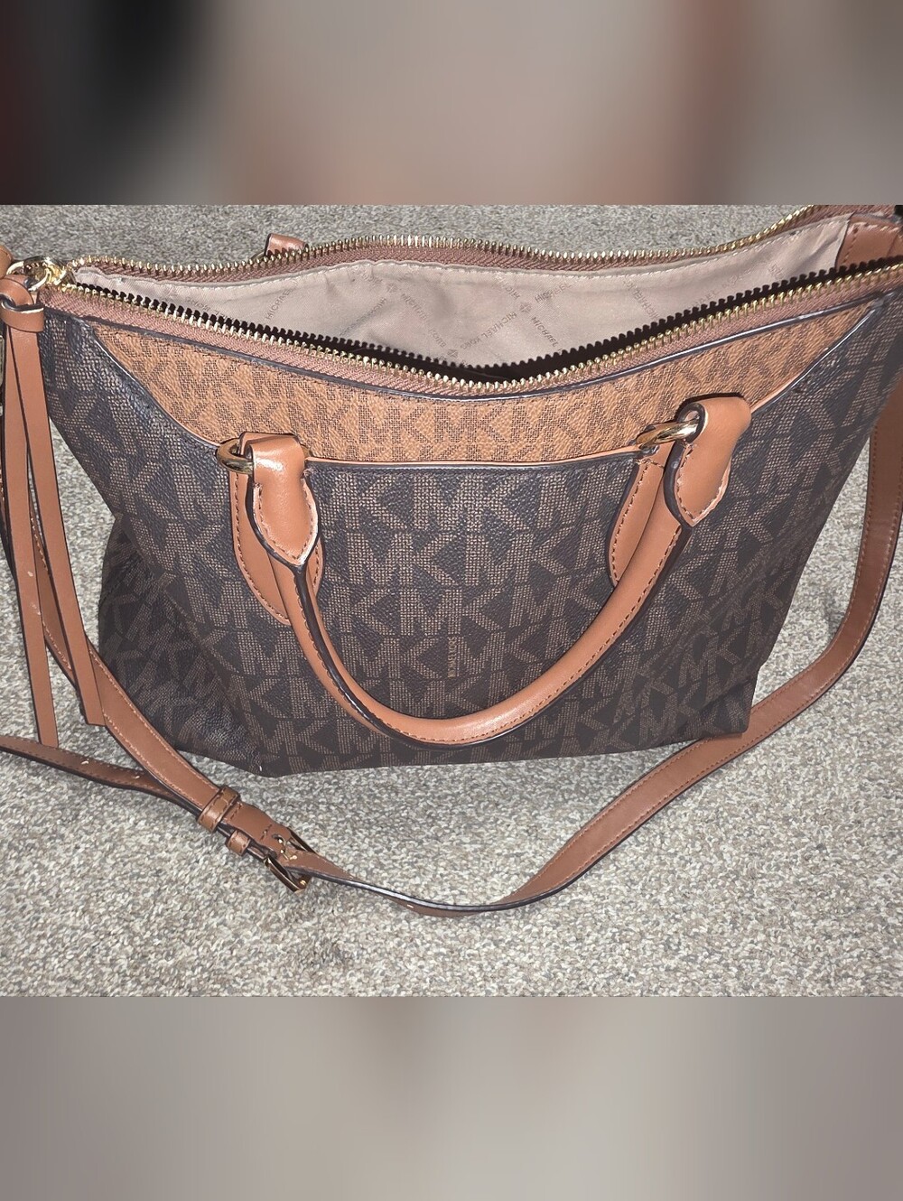 Michael Kors Brown Signature Tote Bag - Picture 3 of 11